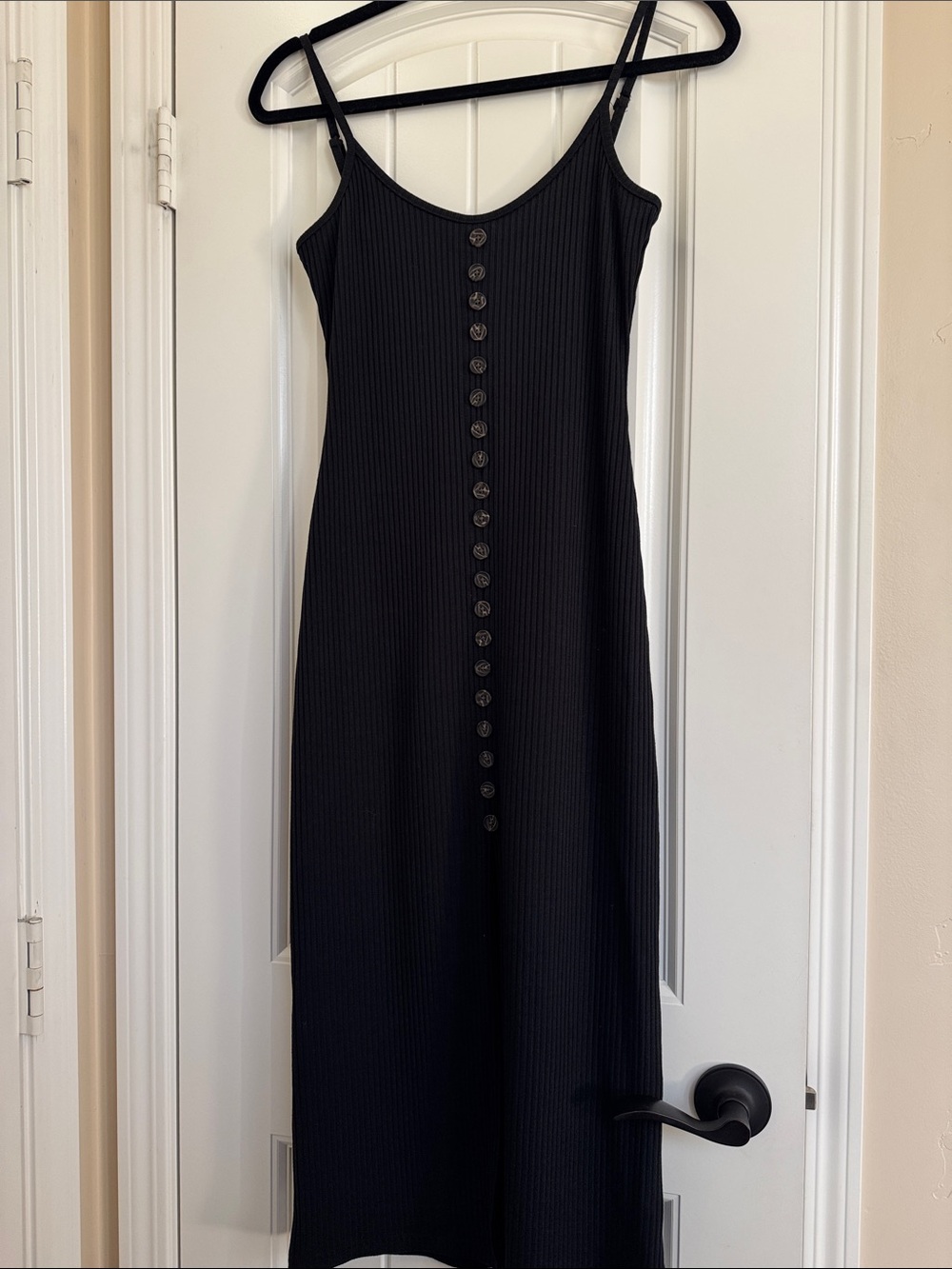 Vici Black Ribbed Button-Front Midi Slip Dress Size S